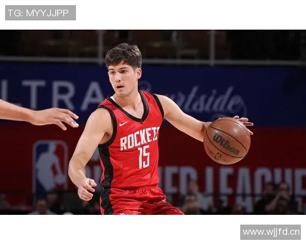 谢泼德全场12投7中,三分4中1得到16分3篮板6助攻3抢断 谢泼德全场12投7中,三分4中1得到16分3篮板6助攻3抢断